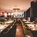 Hotel Kameha Grand