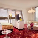 Kameha Grand 5*