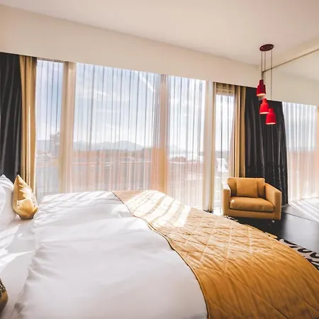 Hotel Kameha Grand