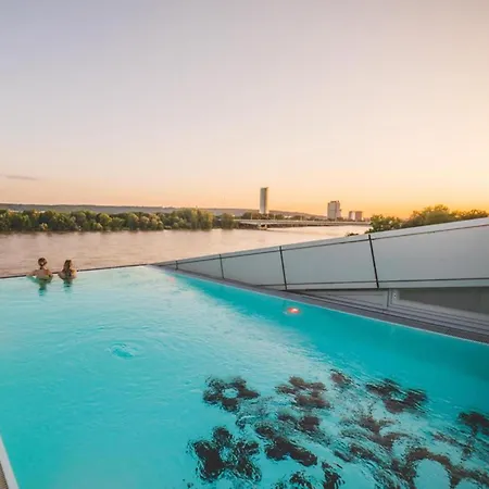 Kameha Grand Szálloda 5*