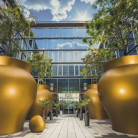 Kameha Grand Hotel 5*