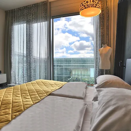 Hotel Kameha Grand