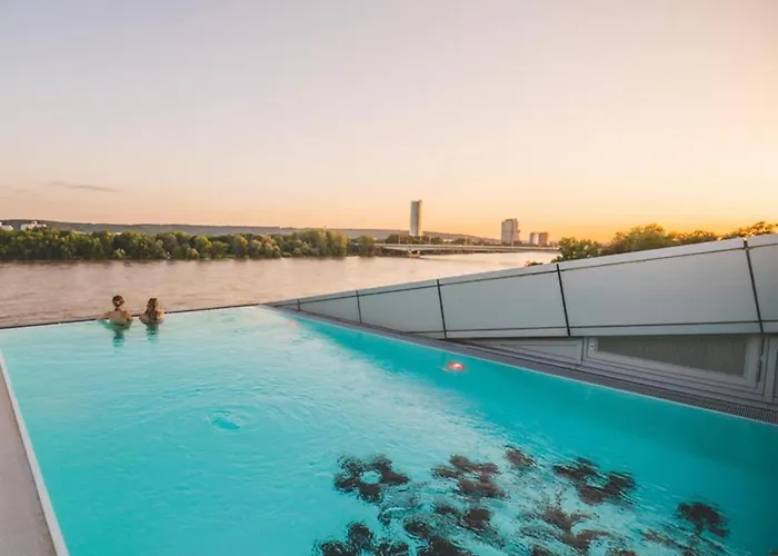 Kameha Grand فندق 5*