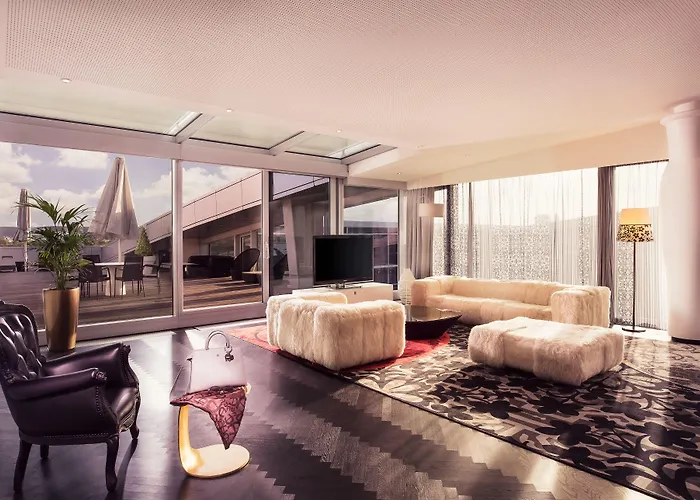 Kameha Grand Отель 5*