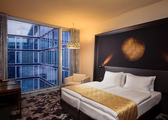 Hotel Kameha Grand 5*